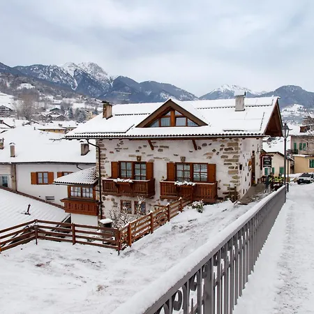 Bed & Breakfast B.& B. Corradini Castello-Molina di Fiemme