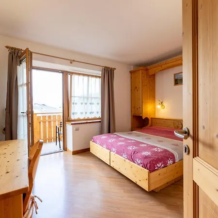 B.& B. Corradini Bed & Breakfast Castello-Molina di Fiemme