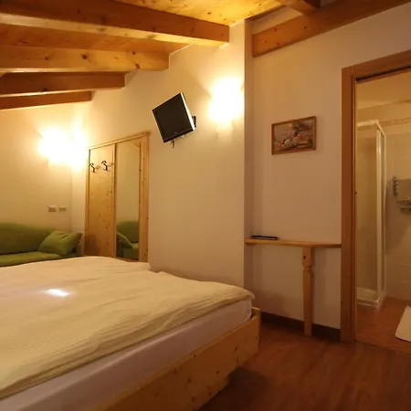 B.& B. Corradini Bed & Breakfast Castello-Molina di Fiemme